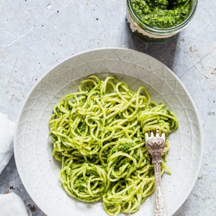 5 Minute Basil Pesto Sauce | Recipes From A Pantry