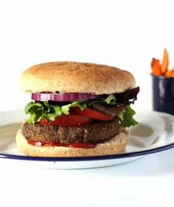Chipotle Black Bean Burger @ Recipes From A Pantry