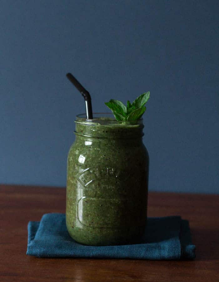 The Perfect Pre-Workout Coconut Green Smoothie {Vegan, Gluten-Free, Paleo}