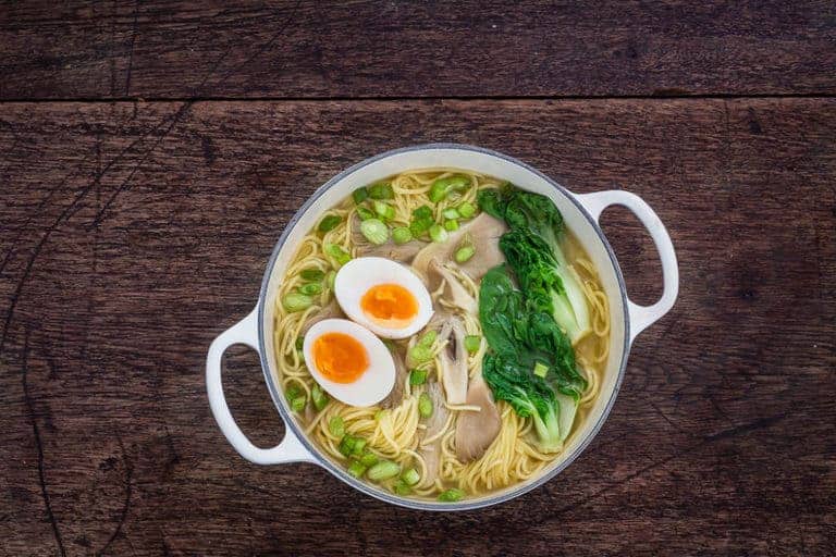 quick-mushroom-ramen-soup-2016 | Recipes From A Pantry