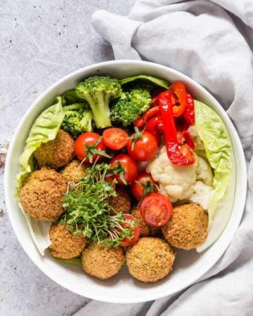 Baked Quinoa Falafels With An Orange Tahini Dressing | Recipes From A Pantry