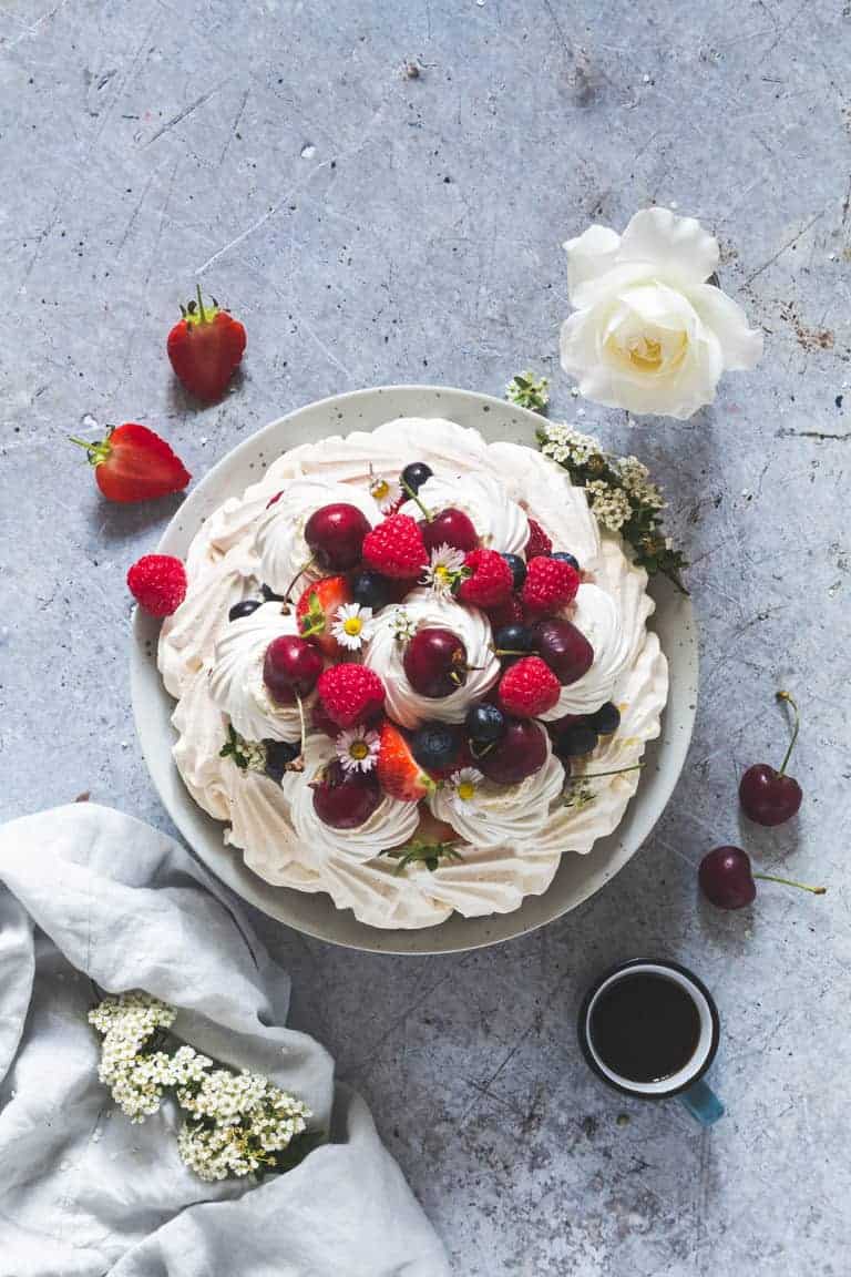 The easiest ever summer fruit meringue layer cake that takes only 10 mins to make. Stunning and delicious. Recipesfromapantry.com