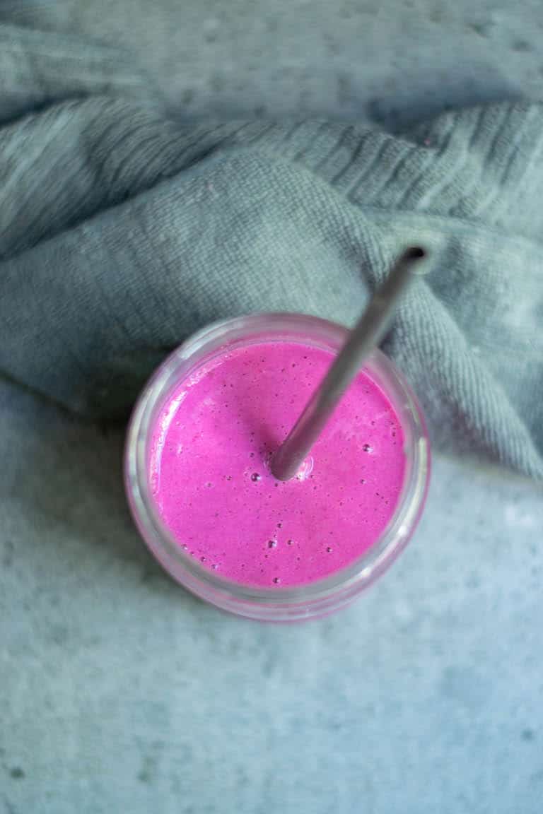 top down view of a dragon fruit smoothie