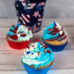 three 4th of July cupcakes