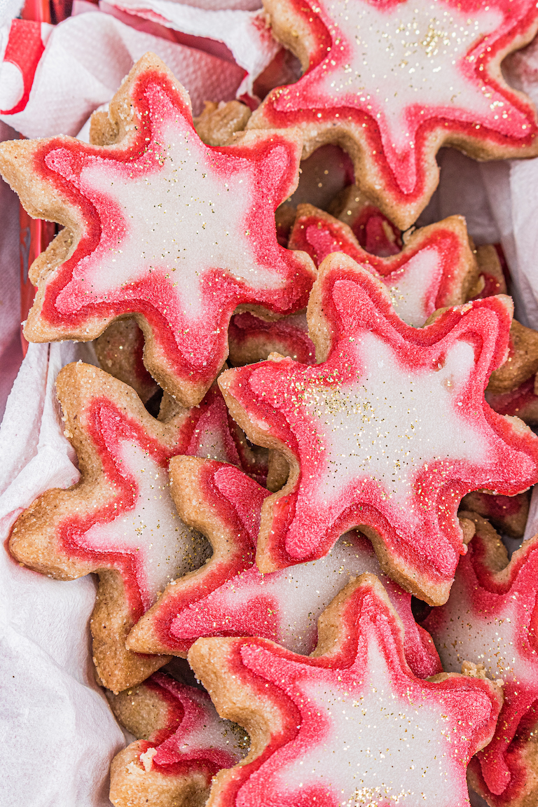 close up view of the completed shortbread christmas cookies