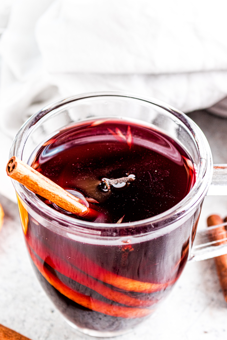Spiced Wine | Mulled Wine (Crockpot or Stovetop)