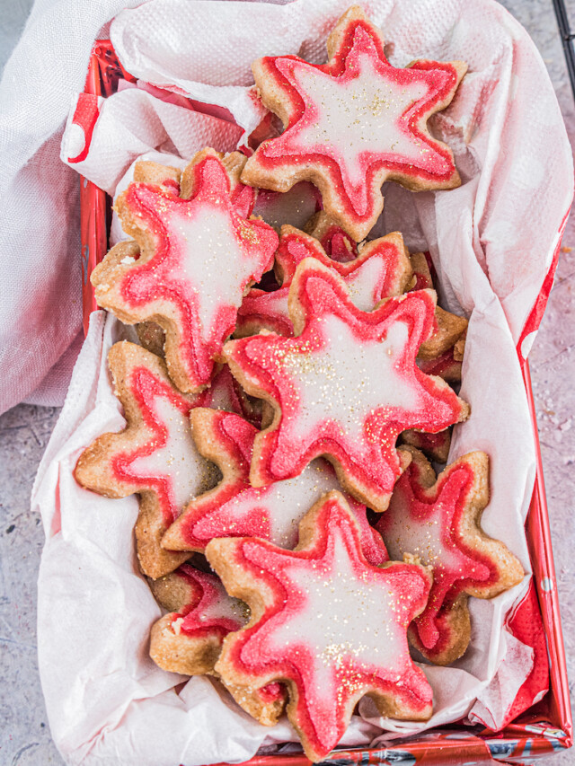 Easy Christmas Shortbread Cookies Story