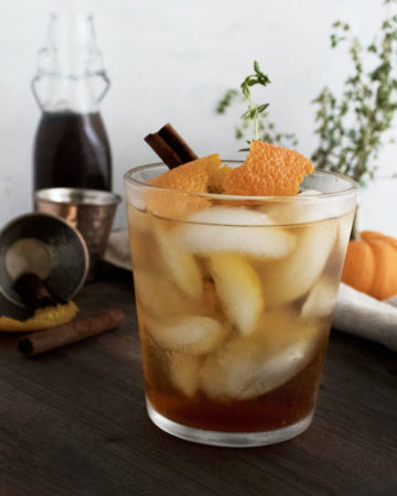 the completed fall spiced old fashionedcocktail