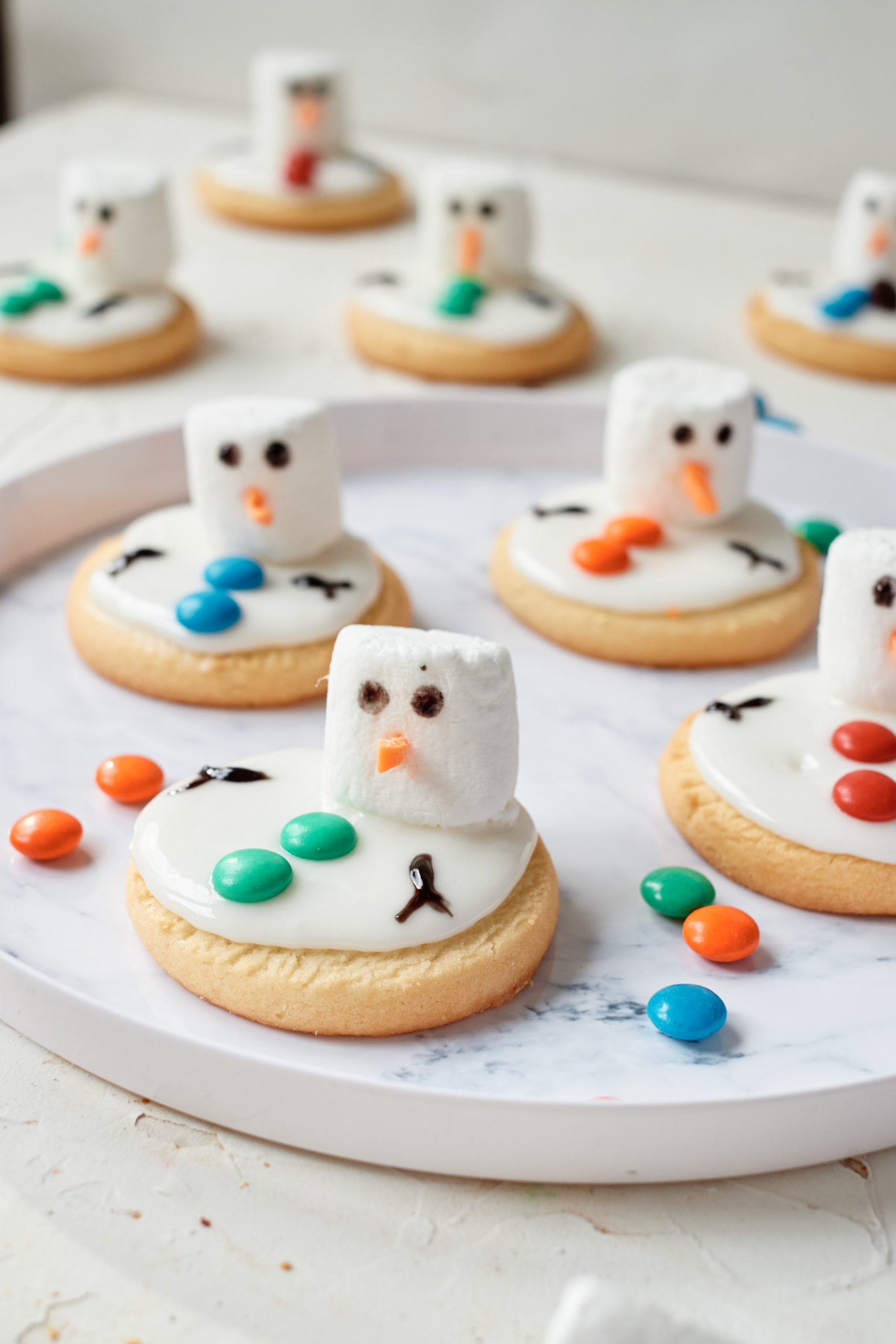 Easy Melted Snowman Cookies