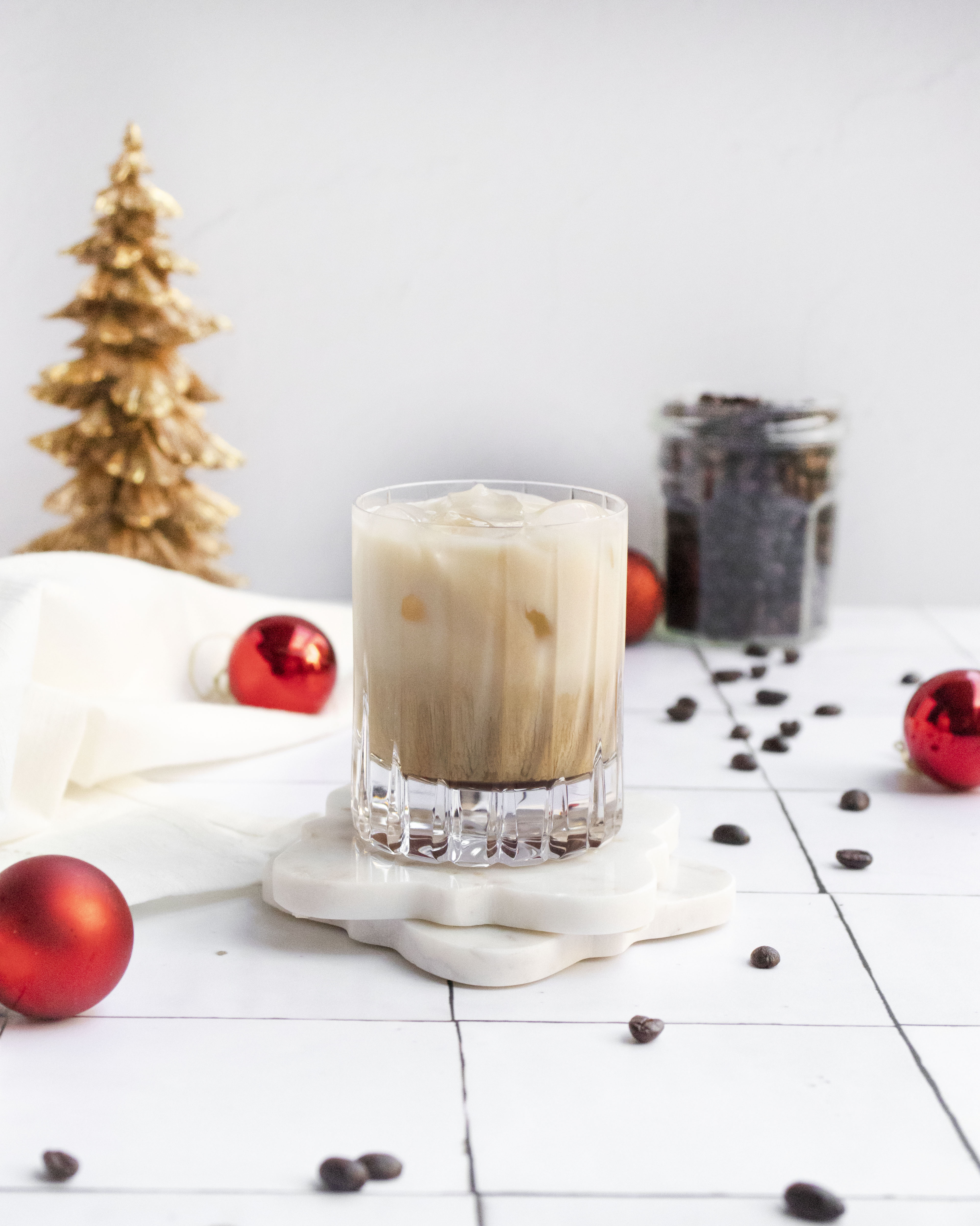 Baileys White Russian Cocktail - Recipes From A Pantry