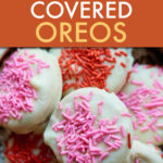 CLOSE UP OF WHITE CHOCOLATE COVERED OREOS