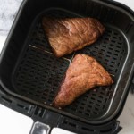 top down view showing how to reheat steak in air fryer
