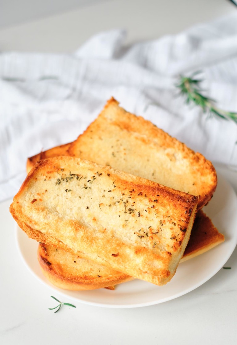the completed version of this frozen garlic bread in air fryer recipe