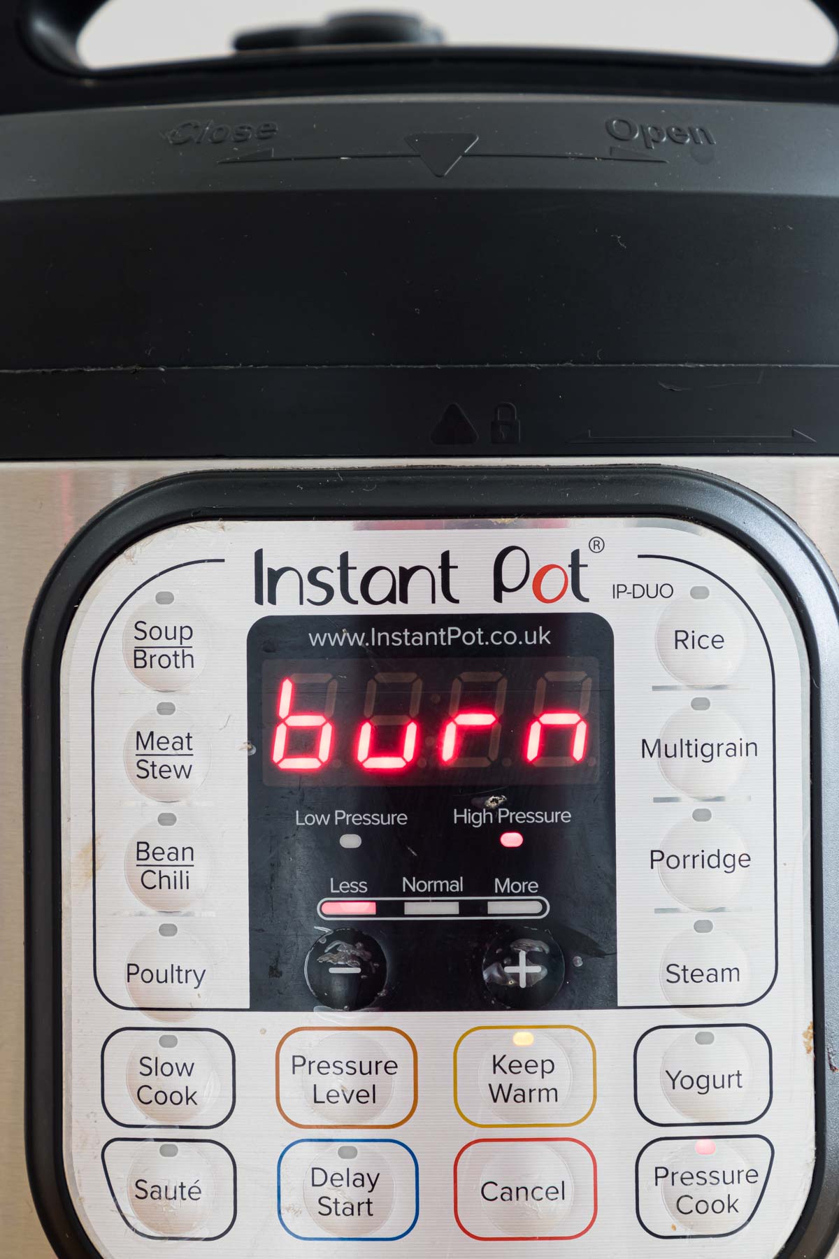 close up view of the instant pot burn message