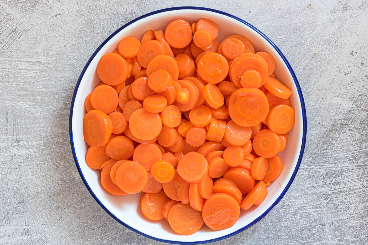 a bowl of steamed carrots