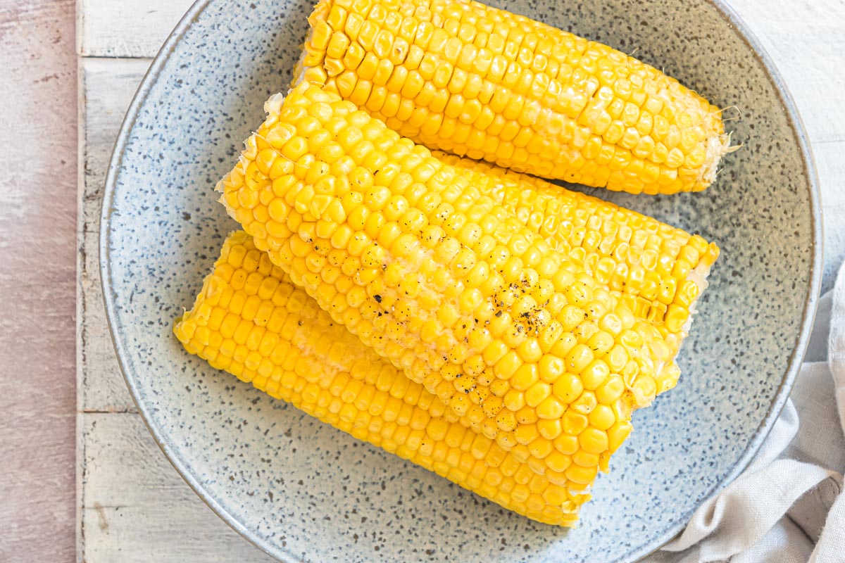 the completed boiled corn on the cob recipe