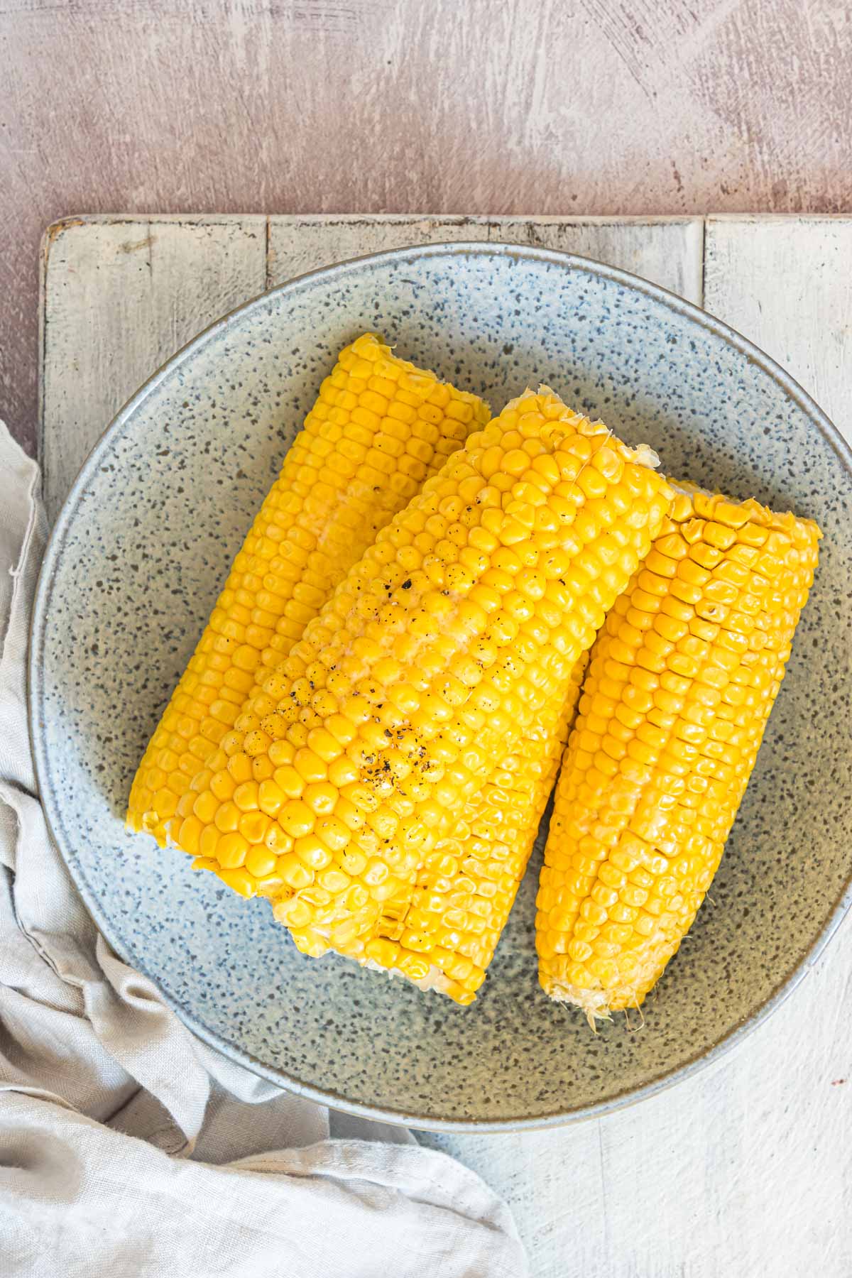 top down view of the completed boiled corn on the cob recipe
