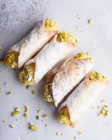 the completed air fryer cannoli recipe ready to be served