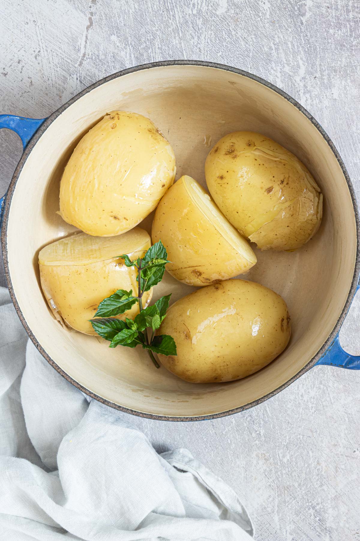 How To Boil Potatoes