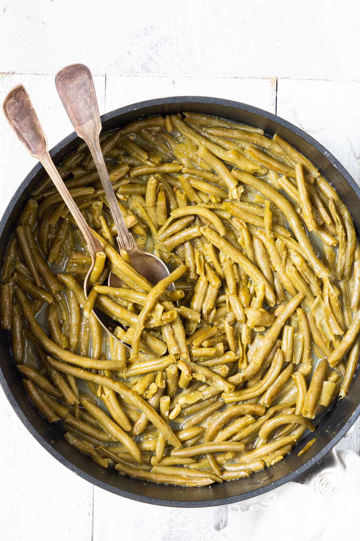 a pot of the how to cook canned green beans recipe ready to serve
