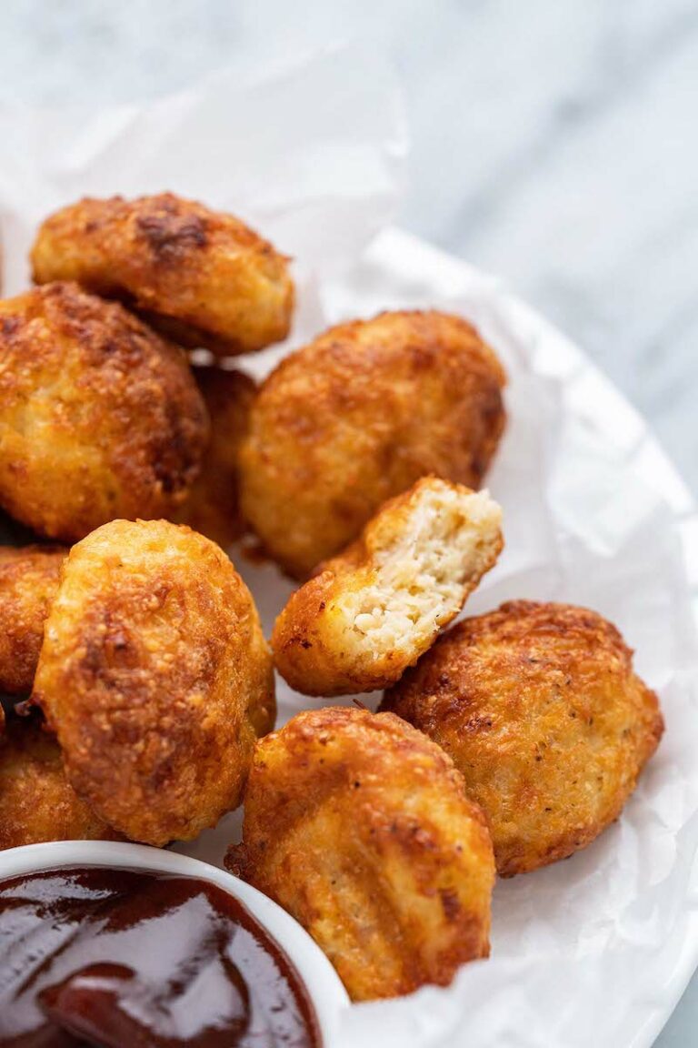 close up view of keto air fryer chicken nuggets