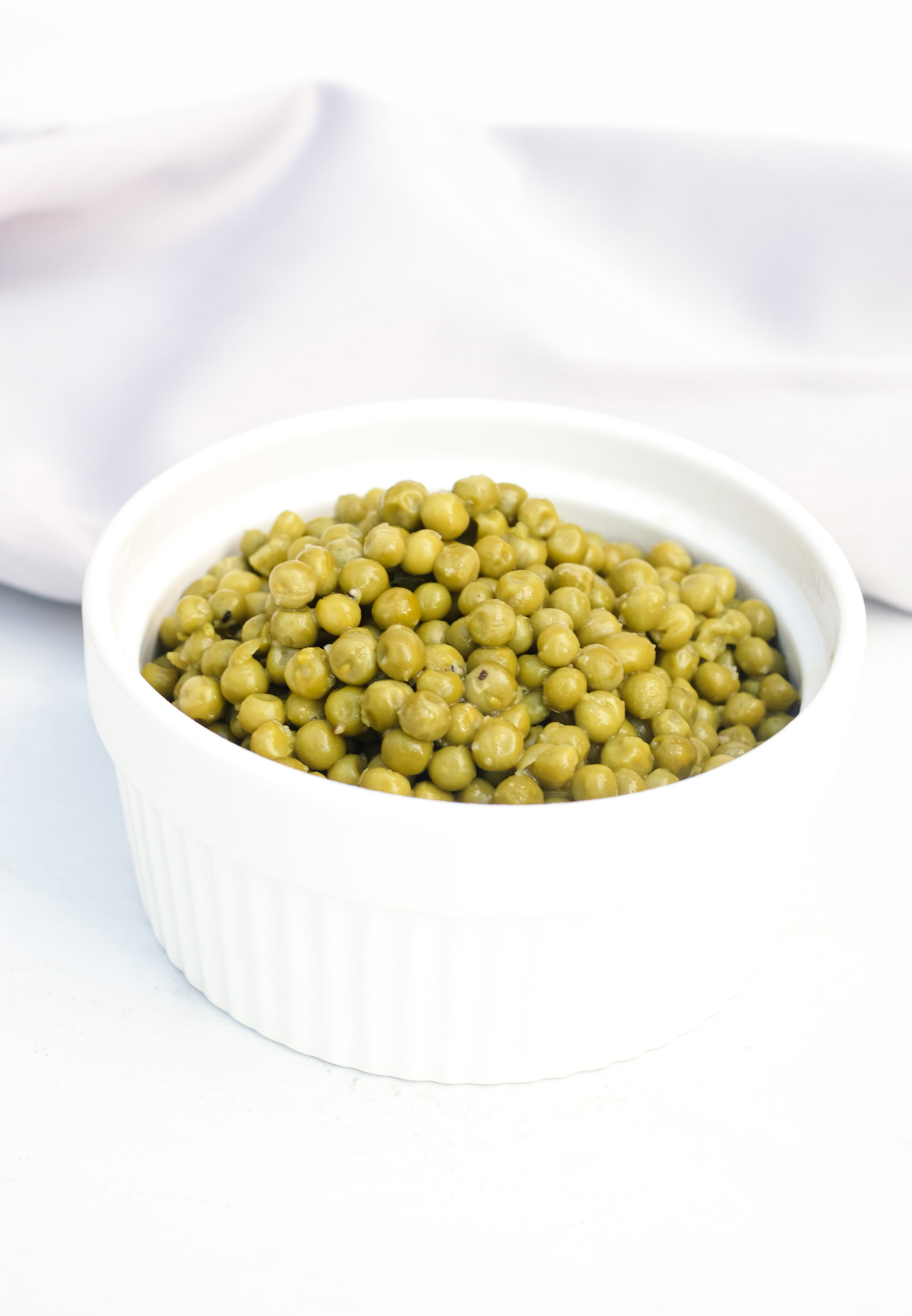 the finished product of the how to cook canned peas recipe