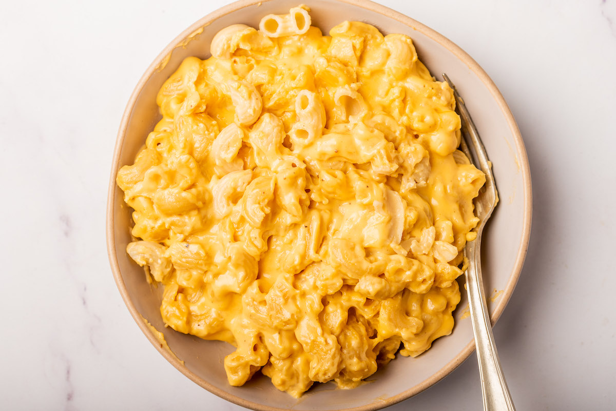 gluten free mac and cheese in a bowl