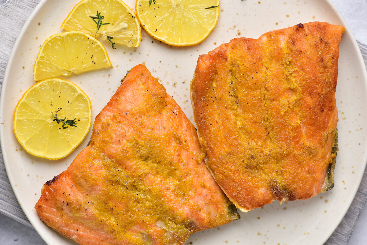 top down view of the completed frozen salmon in air fryer recipe